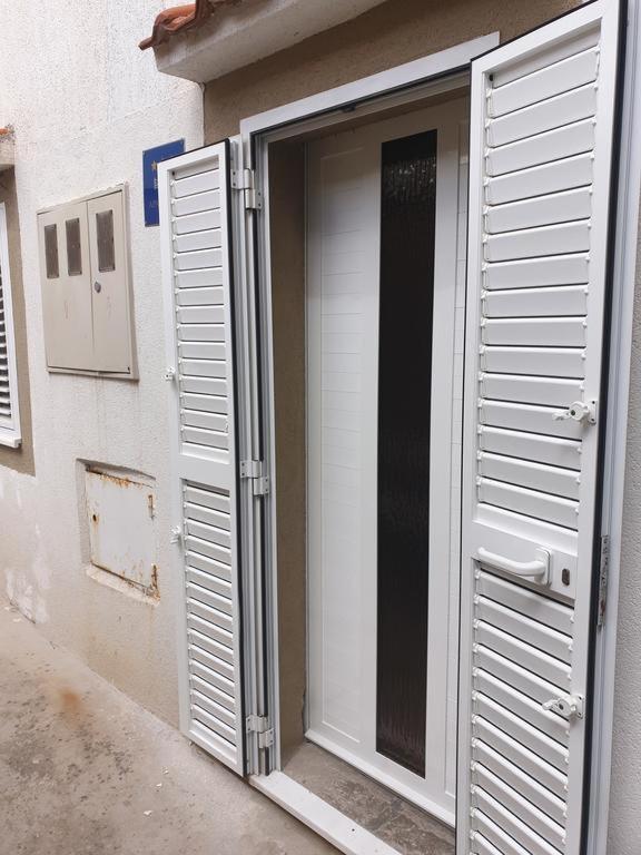 Ulica Dvori Narca 12 Apartment 4+2 Per. Baška Екстериор снимка